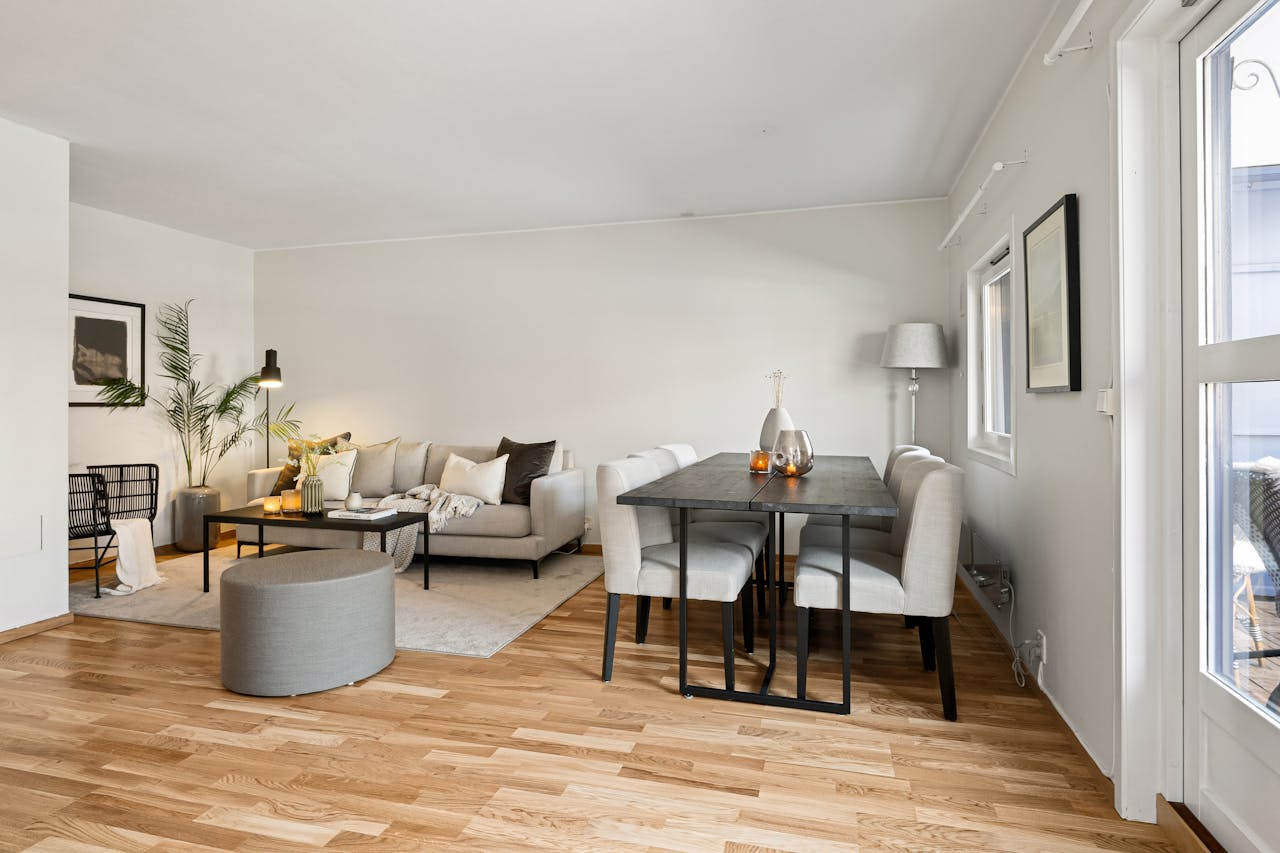 jakie krzesła do jadalni