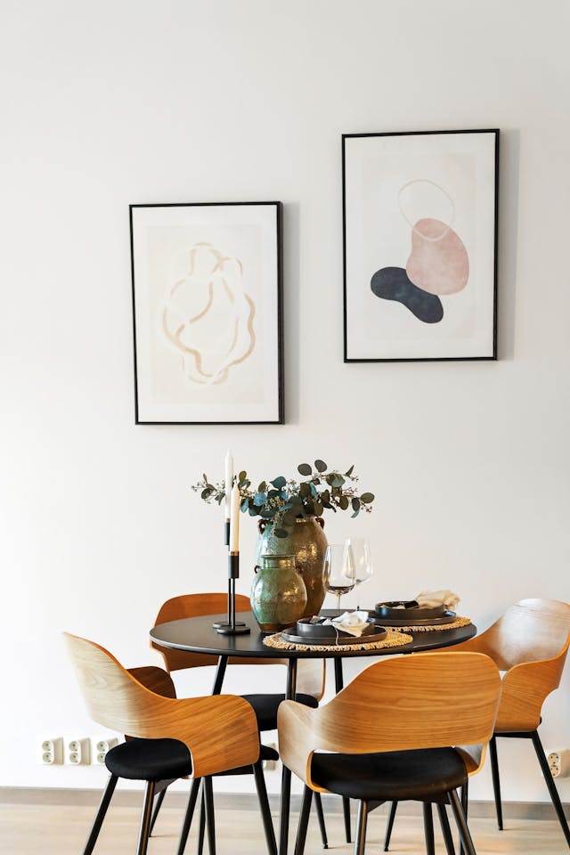 jakie krzesła do jadalni